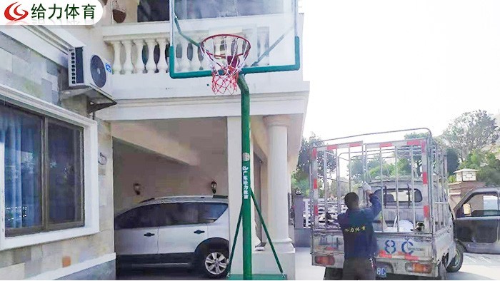 箱式籃球架