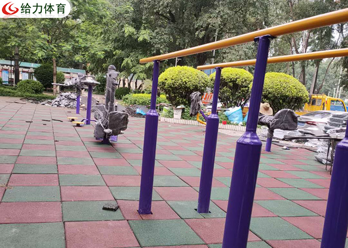 小區(qū)健身器材廠家電話