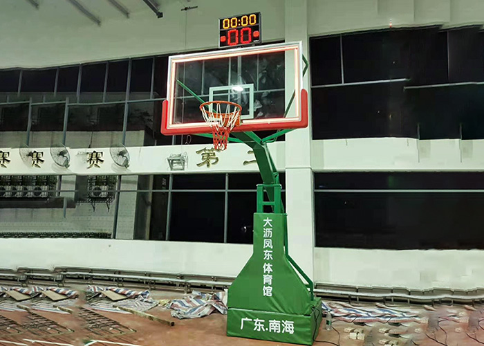 籃球架廠家 移動(dòng)籃球架